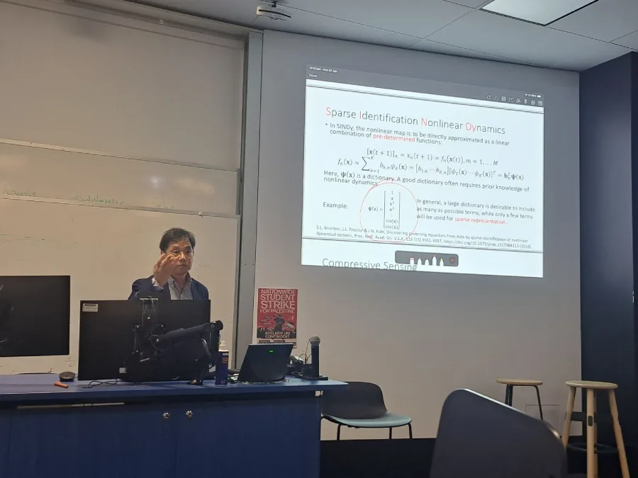 Prof Jinho Choi Presenting at Drone and Robotics Workshop
